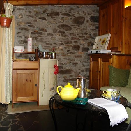 B&B Il Libro Verde Dolceacqua Exterior photo